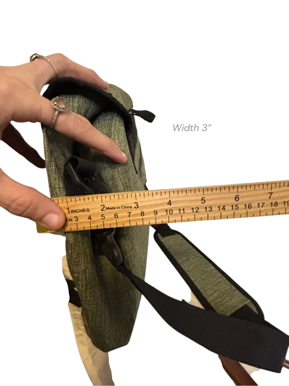 Body Glove Green Messenger Bag | Adjustable Crossbody Travel Bag